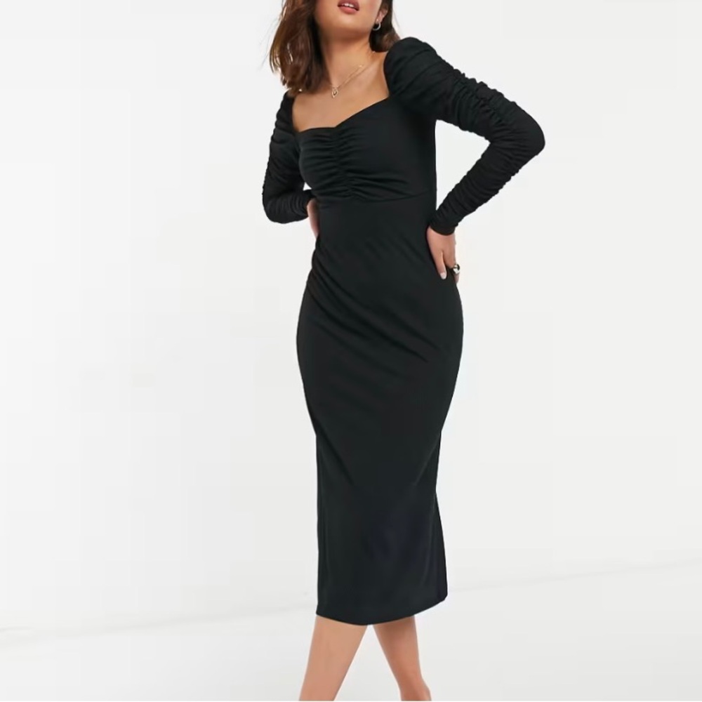 Ruched Sweetheart Neck Midi Dress